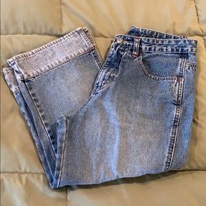 Union Bay Jean Capri. Junior size 7.​​​​​​​​​​​​​​​​​​